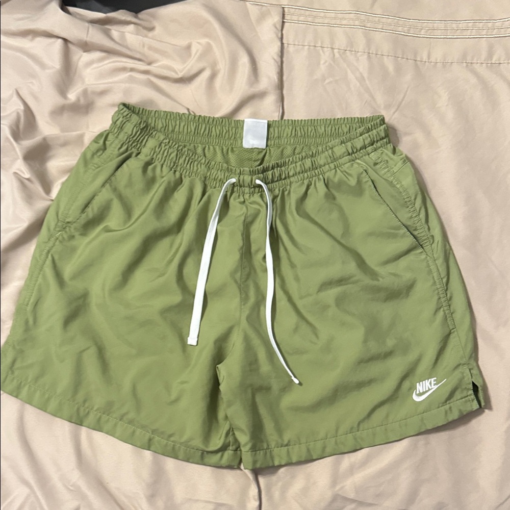 Nike men’s hybrid shorts/trunks